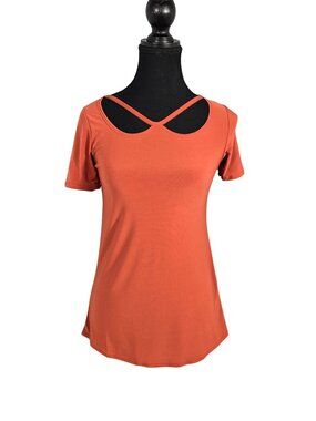 NWOT Star Vixen Rusty Orange Short Sleeve Crisscross Neckline Cutout Top | Small